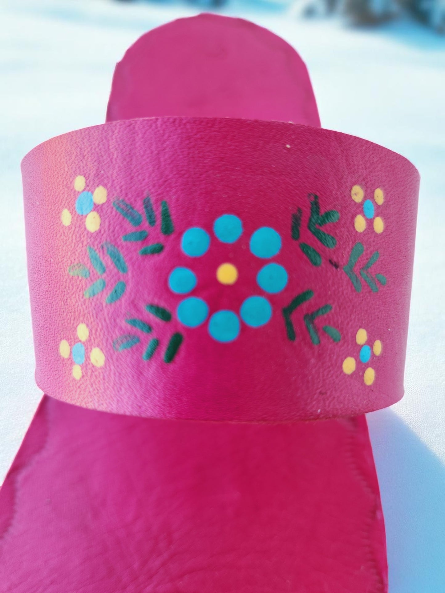 Pink soft leather handmade toe-ring sandals with durable lightweight outsoles and hand-painted floral pattern