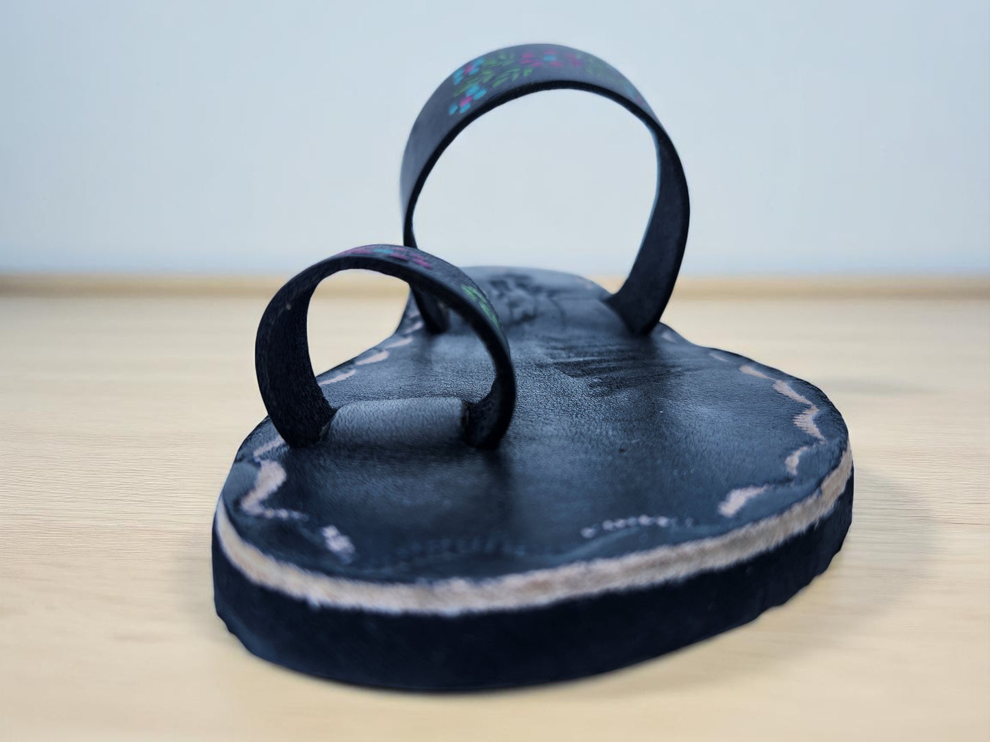 BLack soft leather handmade toe-ring sandals with  durable lightweight outsoles and hand-painted floral pattern