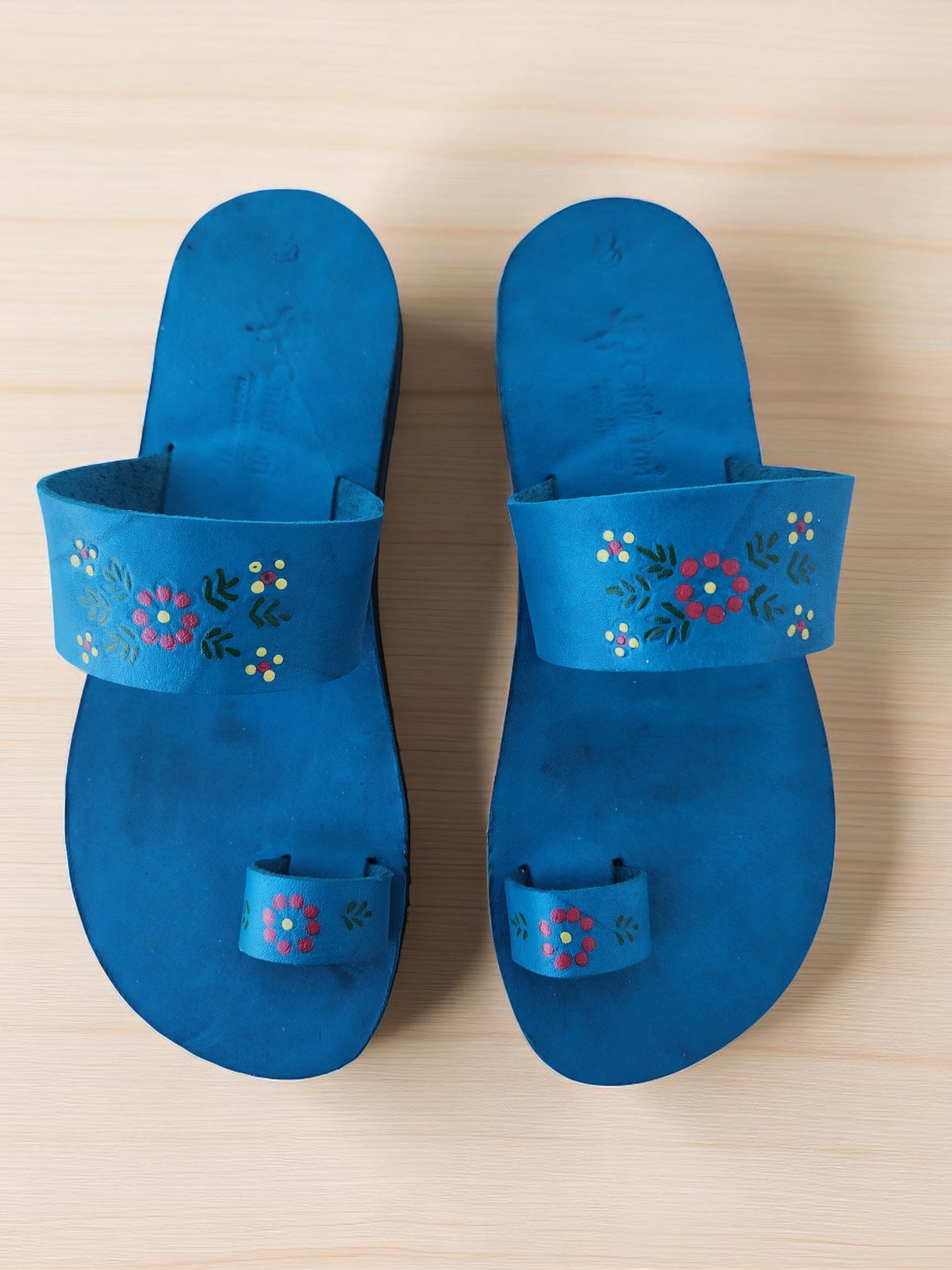 Teal turquoise color soft leather handmade toe-ring sandals with  durable lightweight outsoles and hand-painted floral pattern (