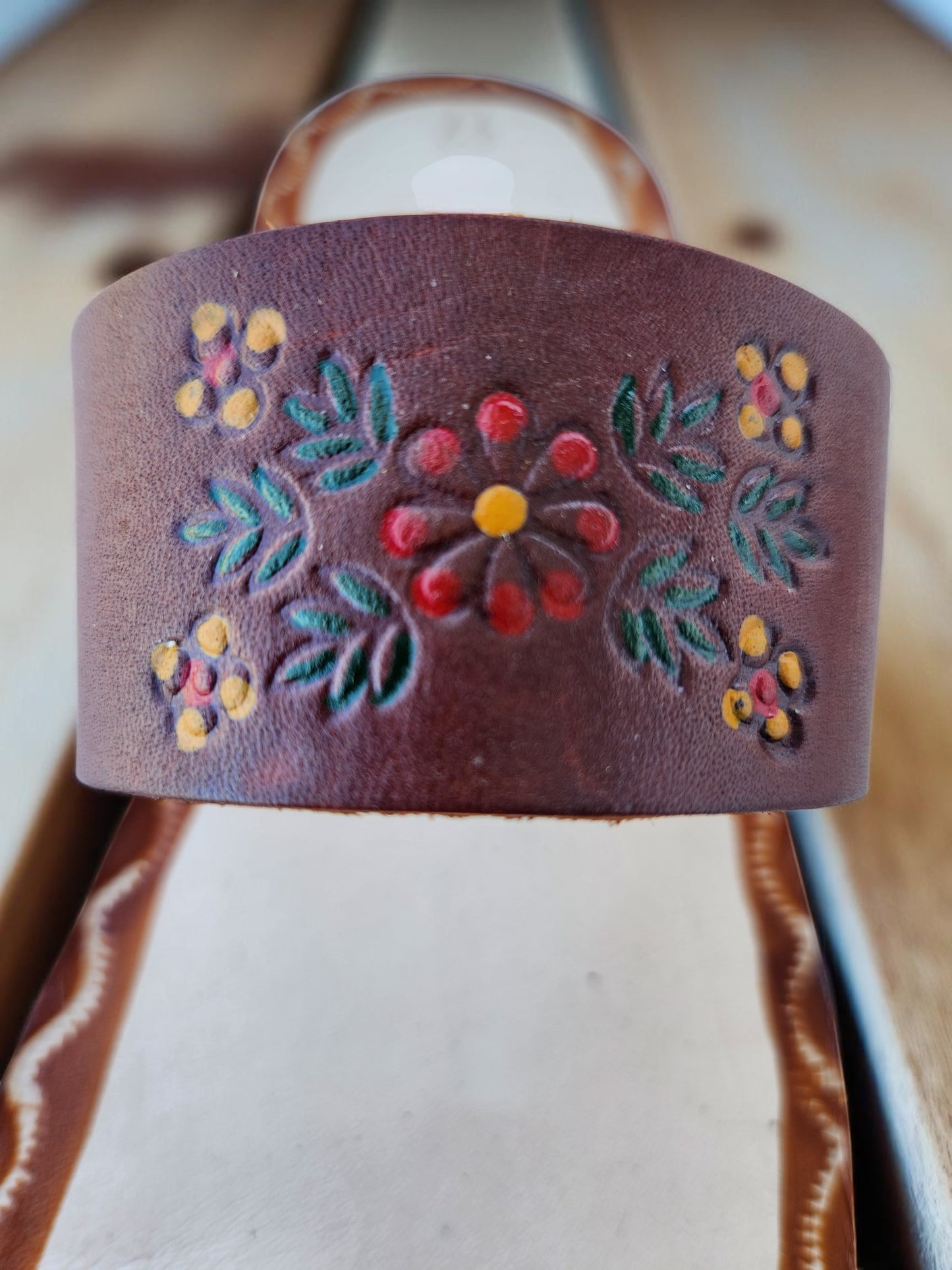 Brown and beige soft leather handmade toe-ring sandals with  durable lightweight outsoles and hand-painted floral pattern