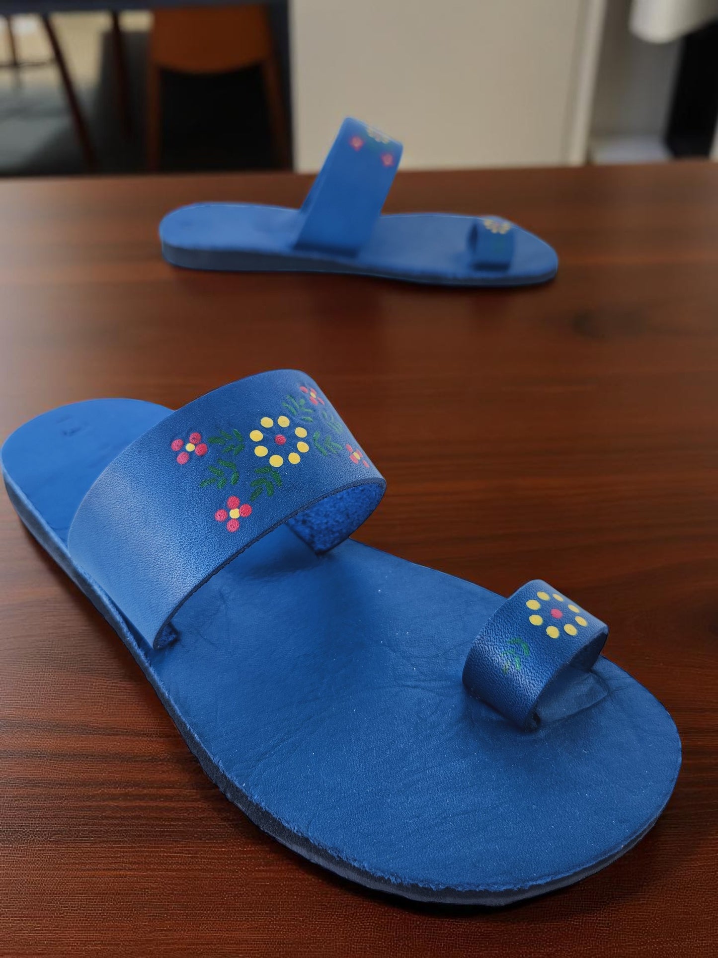 BLue soft leather handmade toe-ring sandals with  durable lightweight outsoles and hand-painted floral pattern