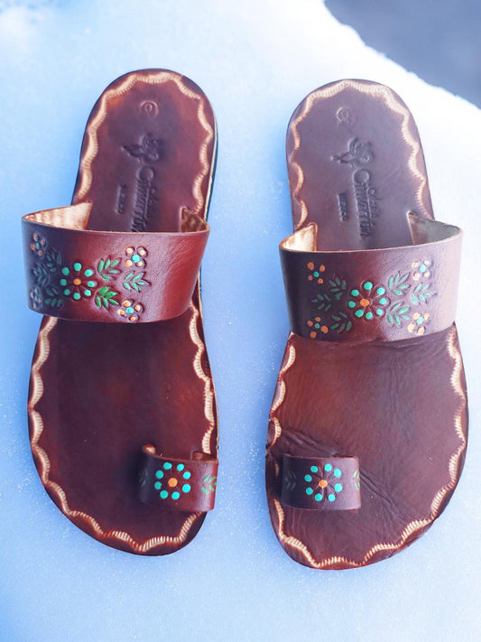 Brown soft leather handmade toe-ring sandals with  durable lightweight outsoles and hand-painted floral pattern