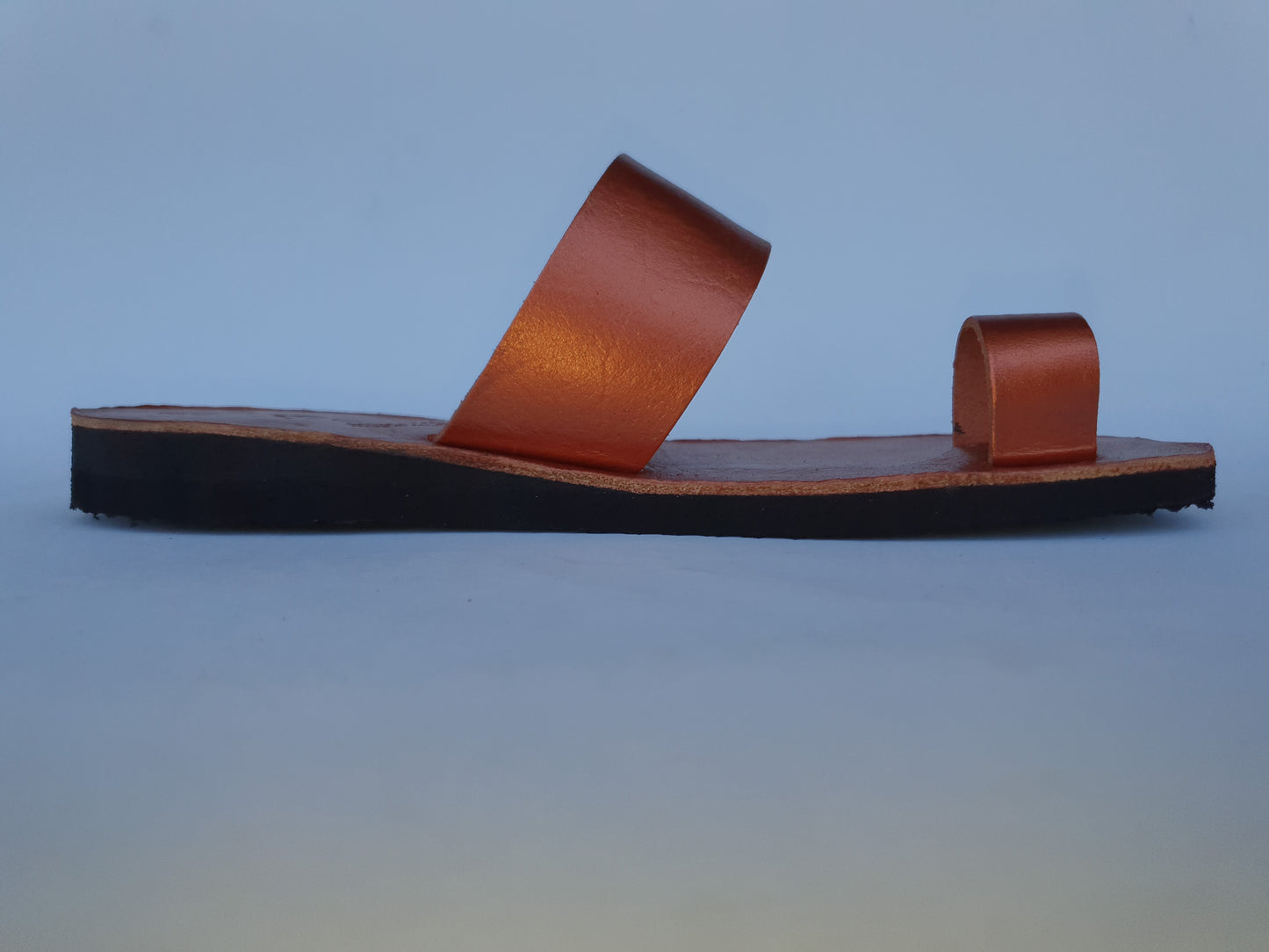 Copper color soft leather handmade toe-ring sandals with  durable lightweight outsoles and hand-painted floral pattern